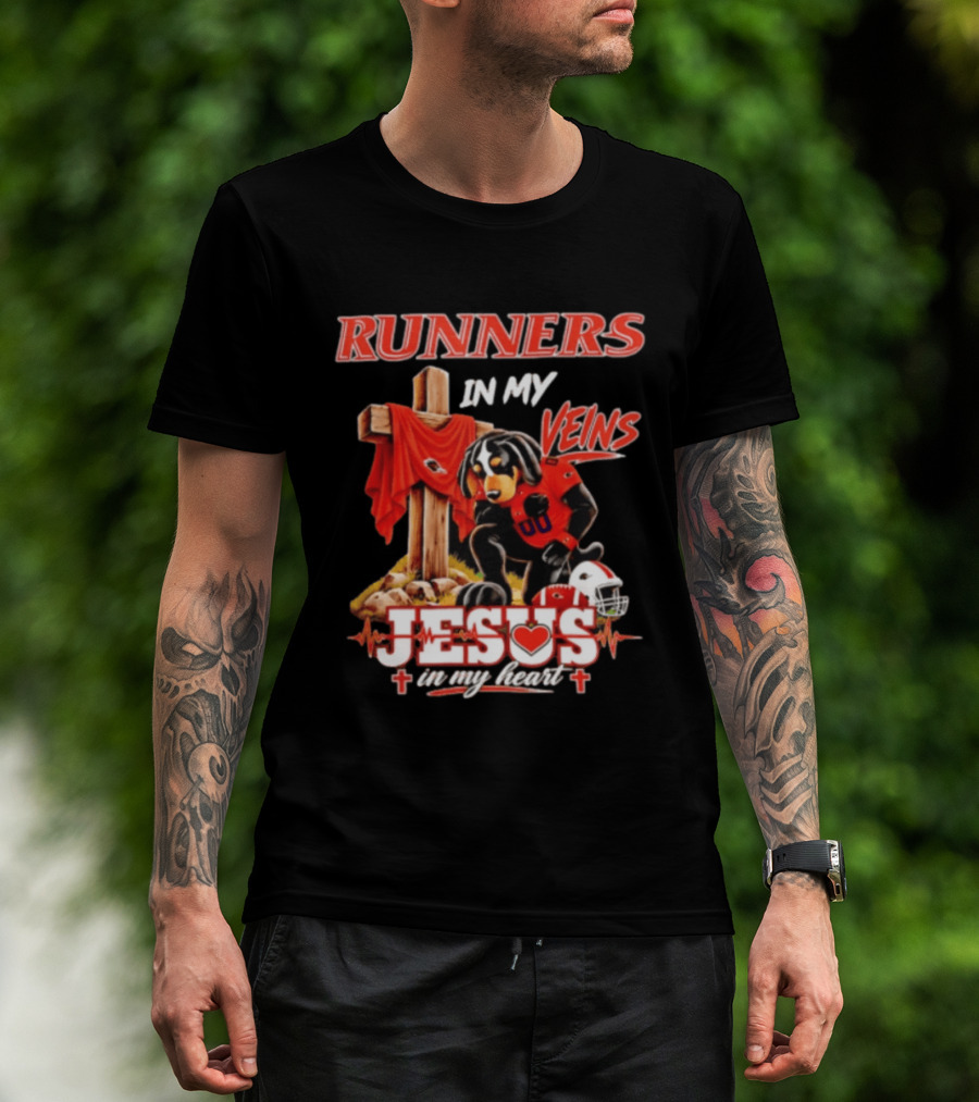 UTSA Roadrunners Runners In My Veins Jesus In My Heart Football Faith T-Shirt