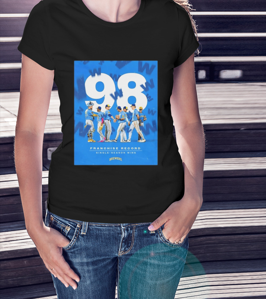 Milwaukee Brewers 98 Franchise Record Single Season Wins Team Celebration T-Shirt