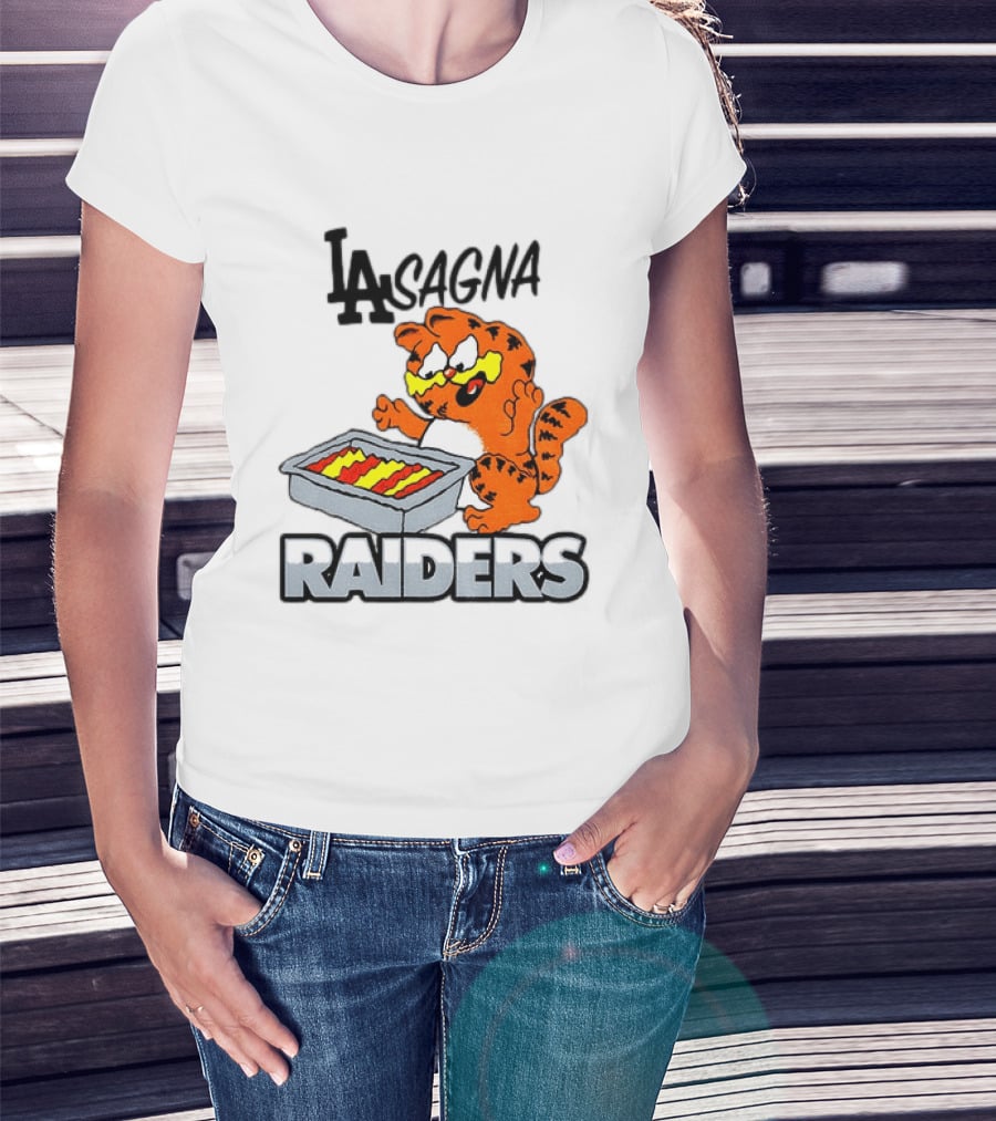LA Lasagna Raiders Orange Cat Eating Lasagna Sports Rivalry T-Shirt