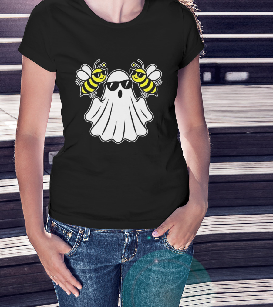 Ghost With Sunglasses And Bees Spooky Halloween Fun T-Shirt
