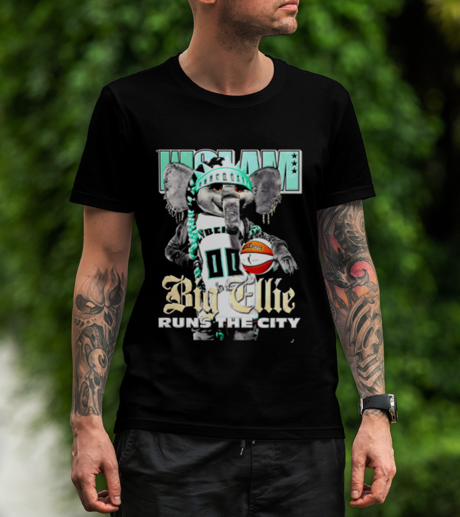 New York Liberty Big Ellie Runs The City Statue Crown Basketball T-Shirt