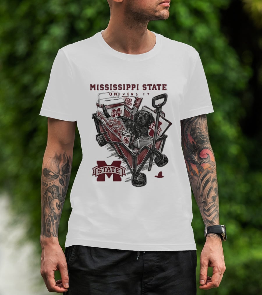 Mississippi State University Go Dawgs Tailgate Wagon With Dog And Drinks T-Shirt