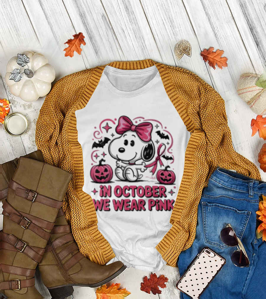 In October We Wear Pink Snoopy Peanuts Halloween Bow Pumpkins Bats T-Shirt