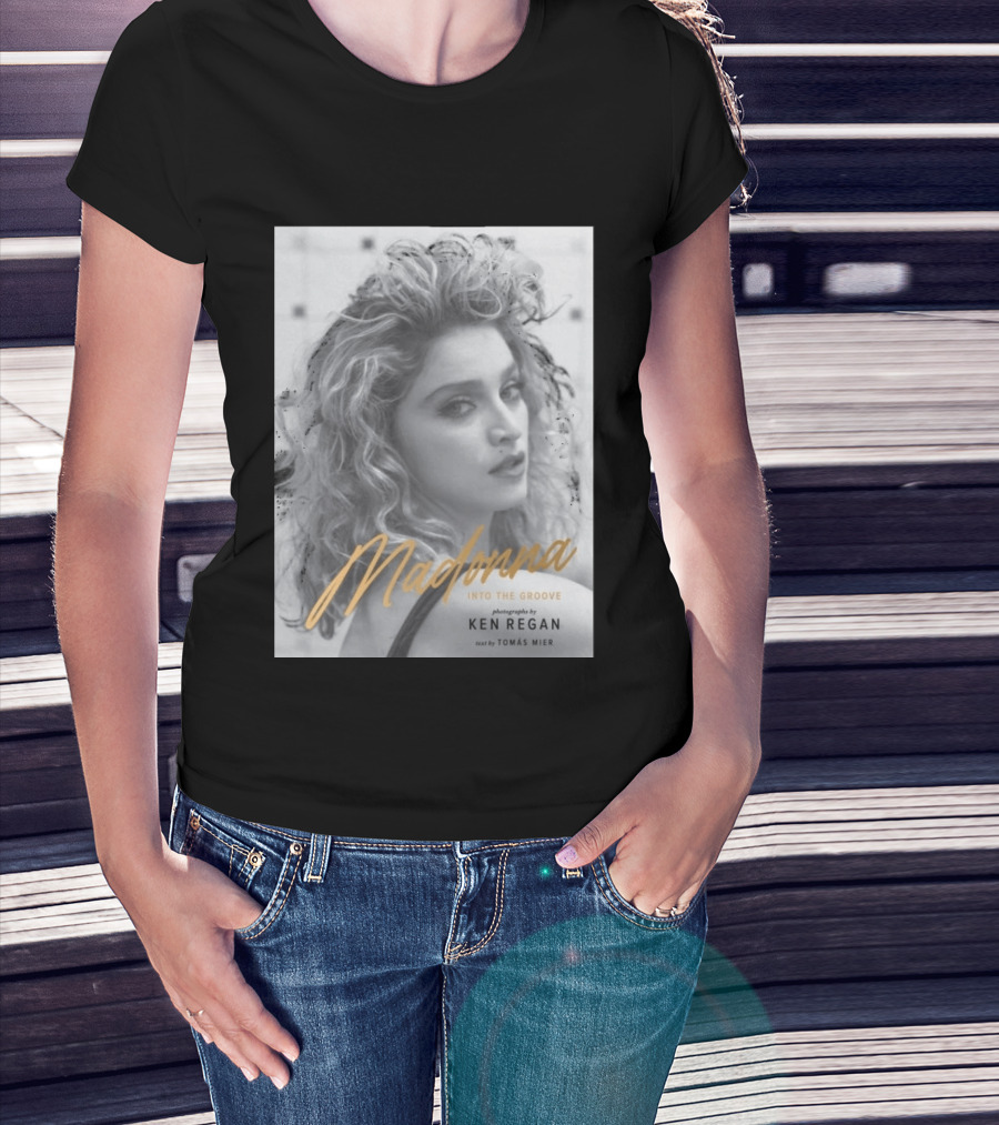 Madonna Into The Groove Photography By Ken Regan Text By Tomás Mier T-Shirt