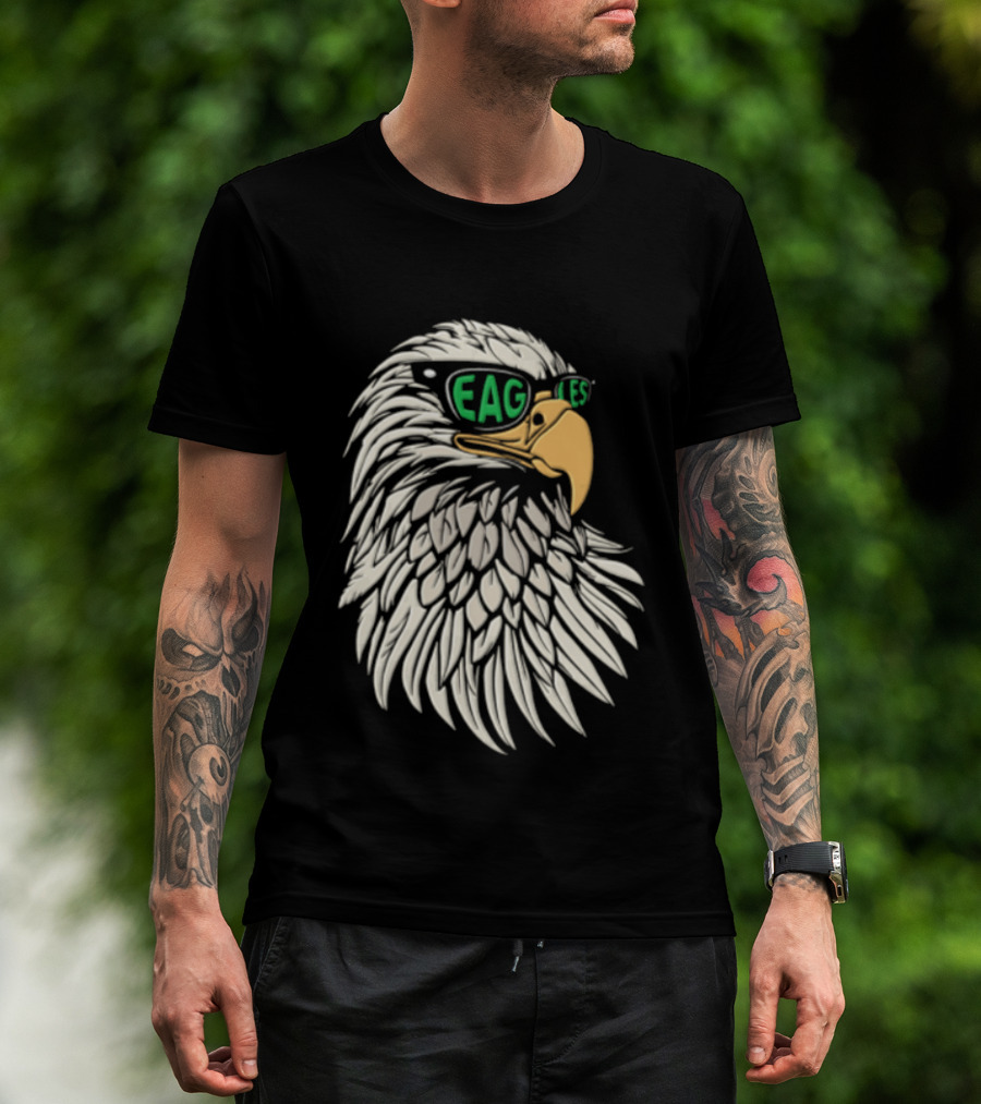 Philadelphia Eagles Bald Eagle Head With Sunglasses T-Shirt