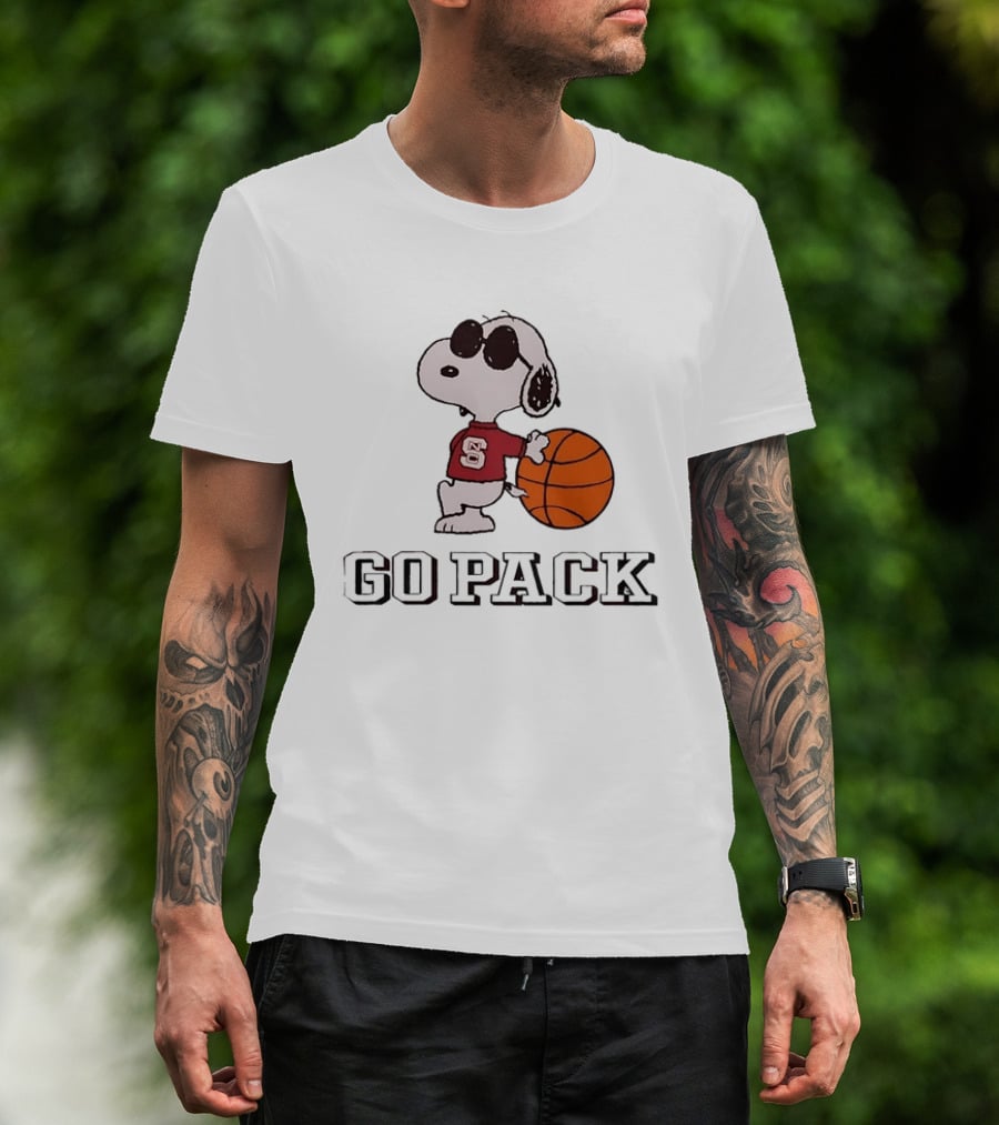 Snoopy NC State Wolfpack Basketball Go Pack T-Shirt
