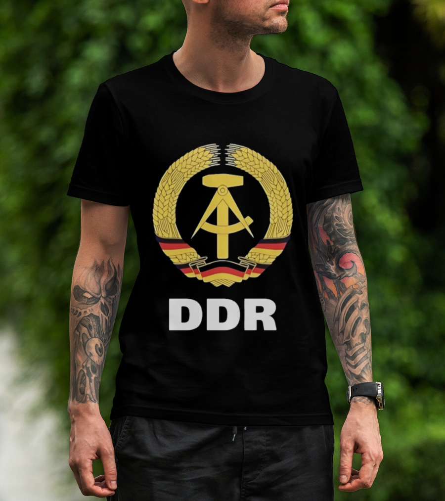 DDR German Democratic Republic Emblem East Germany T-Shirt