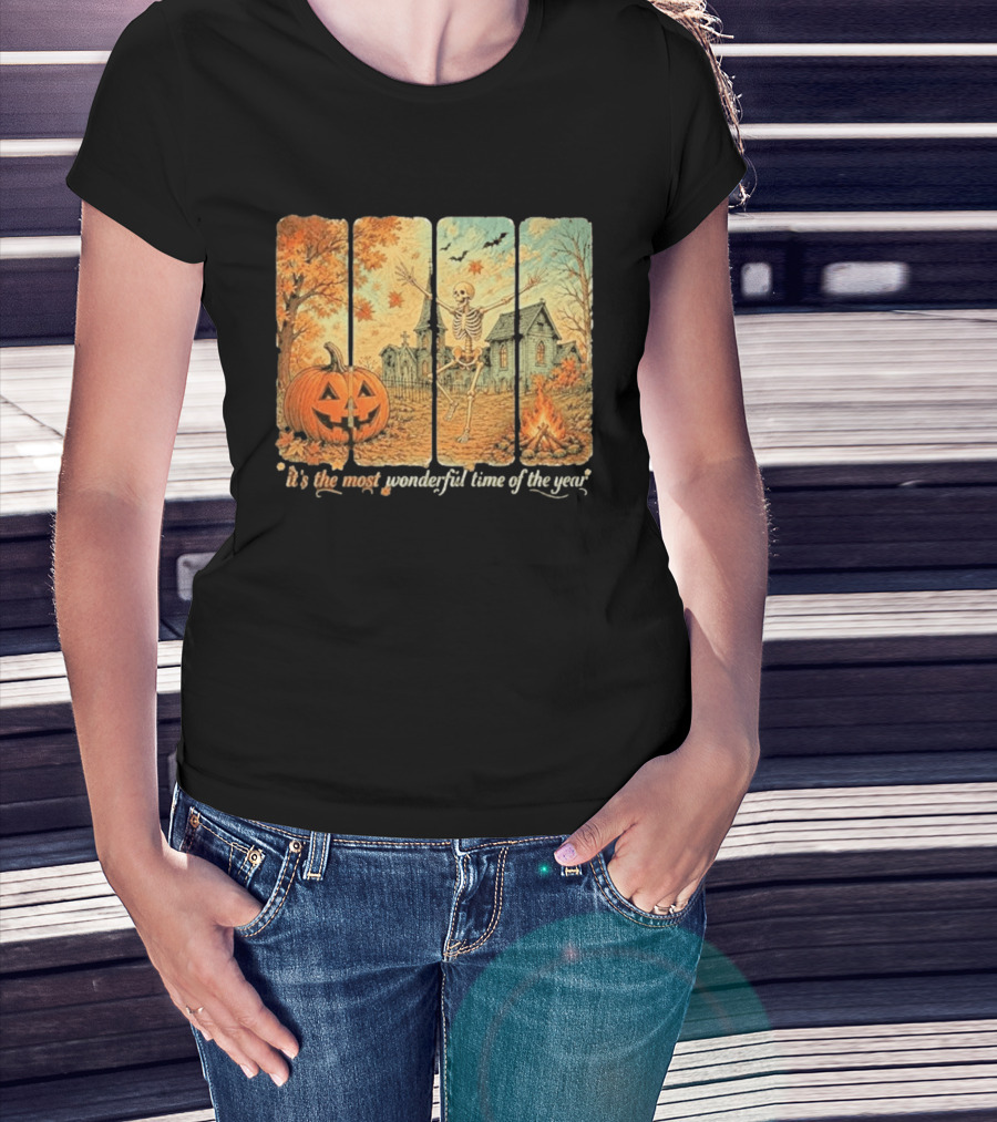 It's The Most Wonderful Time Of The Year Spooky Skeleton Pumpkin Campfire Halloween T-Shirt
