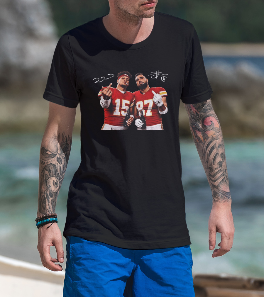 Patrick Mahomes Travis Kelce Middle Finger KC Chiefs Football 2026 Sports Fans Merchandise T-Shirt