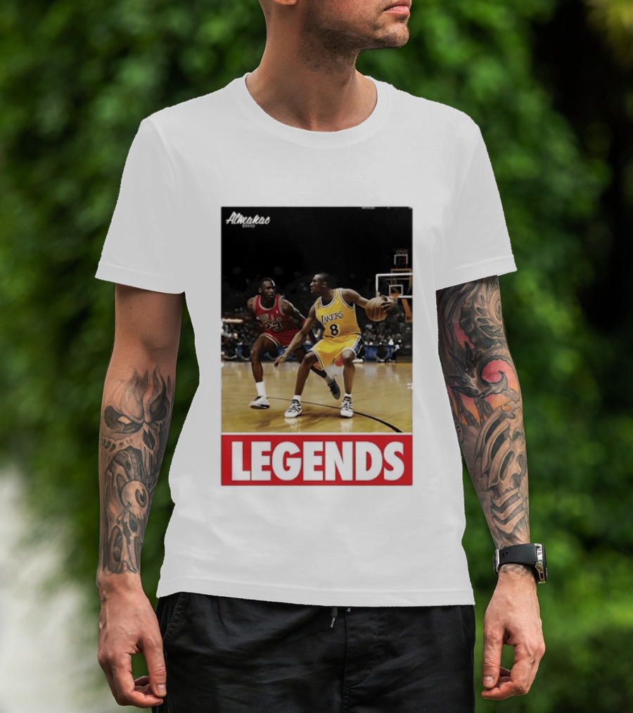 Michael Jordan Vs Kobe Bryant Legends Chicago Bulls Lakers T-Shirt