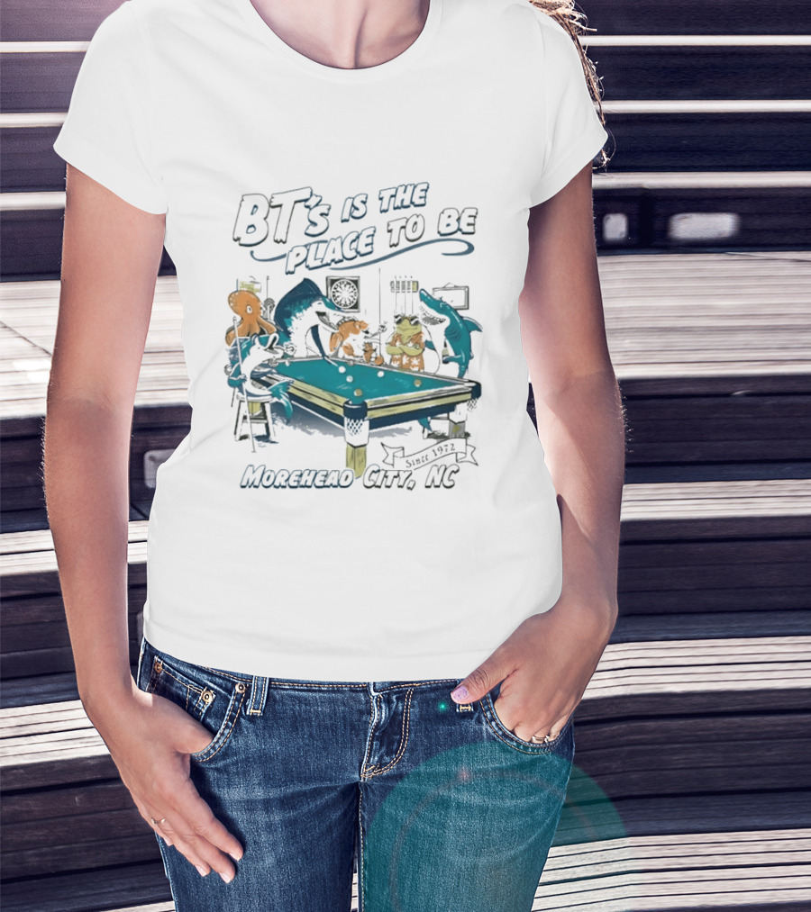 BT's Is The Place To Be Morehead City NC Since 1972 Pool Hall Sea Creatures Playing Billiards T-Shirt