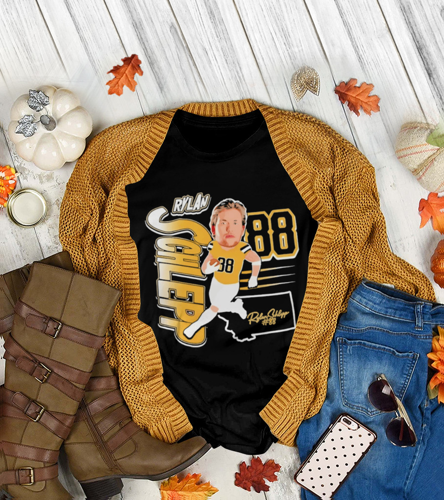 Rylan Schlepp 88 Montana Football Player Caricature T-Shirt