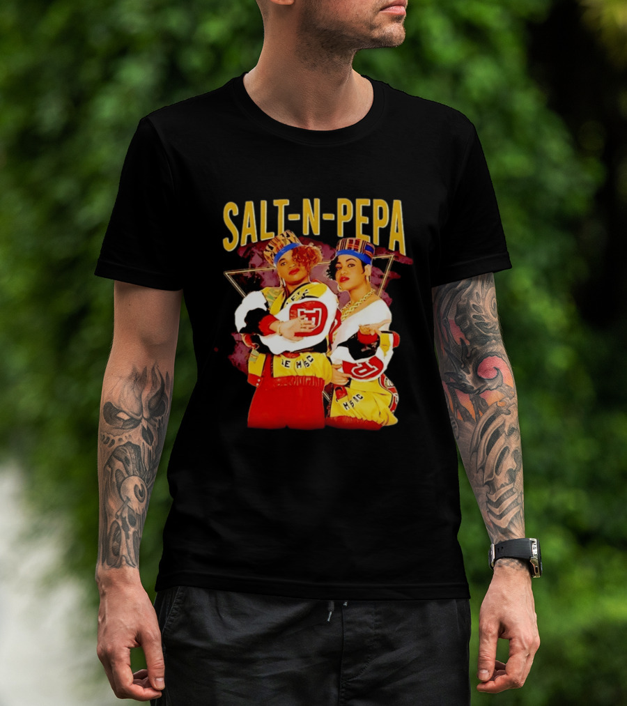 Salt N Pepa Iconic 90s Hip Hop Fashion T-Shirt