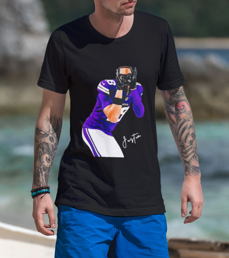 Justin Jefferson Signature Minnesota Vikings Football Player Pose T-Shirt