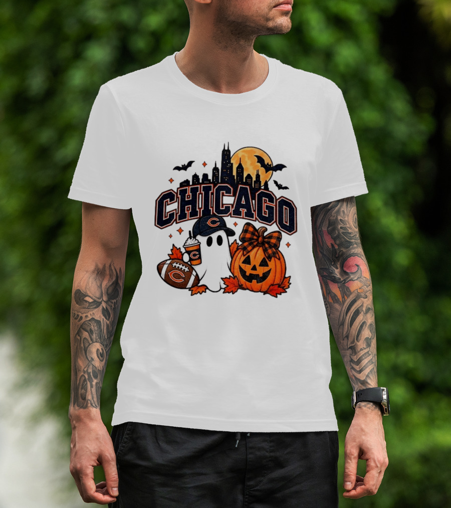 Chicago Bears Halloween Ghost Pumpkin Football Skyline Moon T-Shirt
