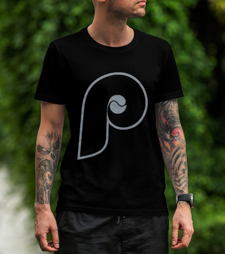 Philadelphia Phillies Distressed Black Retro MLB T-Shirt
