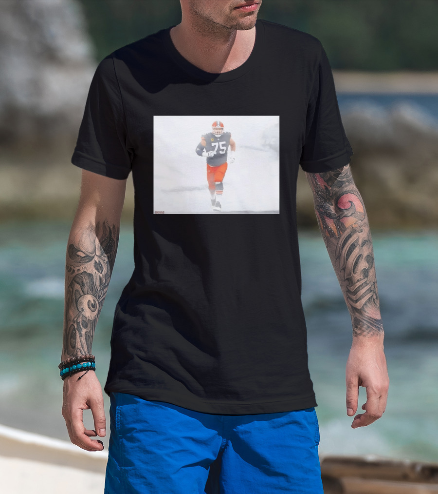 Joel Bitonio Cleveland Browns Number 75 Football Legends T-Shirt