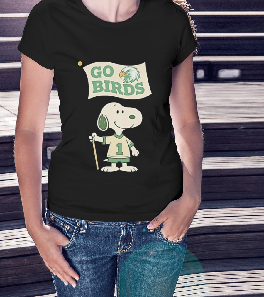Snoopy Go Birds Philadelphia Eagles Team Spirit T-Shirt