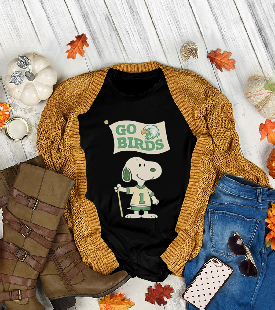Snoopy Go Birds Philadelphia Eagles Team Spirit T-Shirt