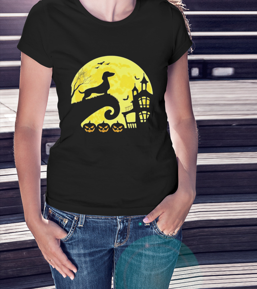 Dachshund Halloween Moon Spooky Night With Pumpkins T-Shirt