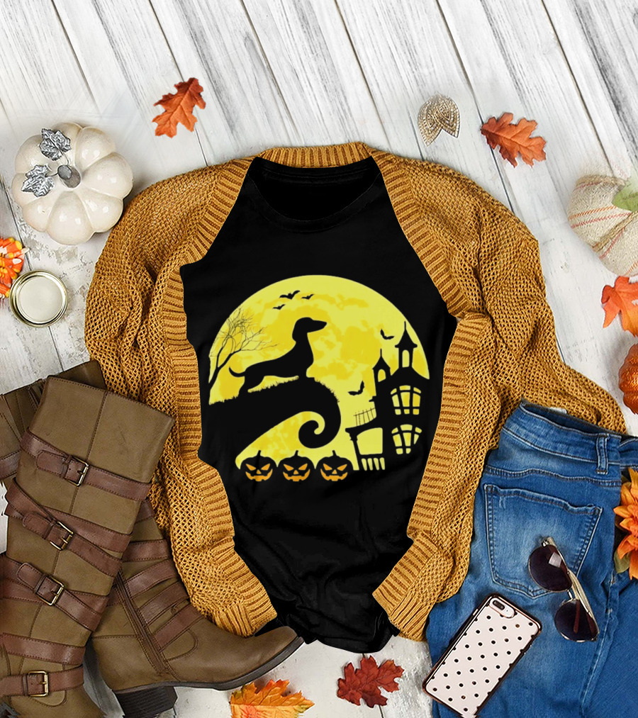 Dachshund Halloween Moon Spooky Night With Pumpkins T-Shirt