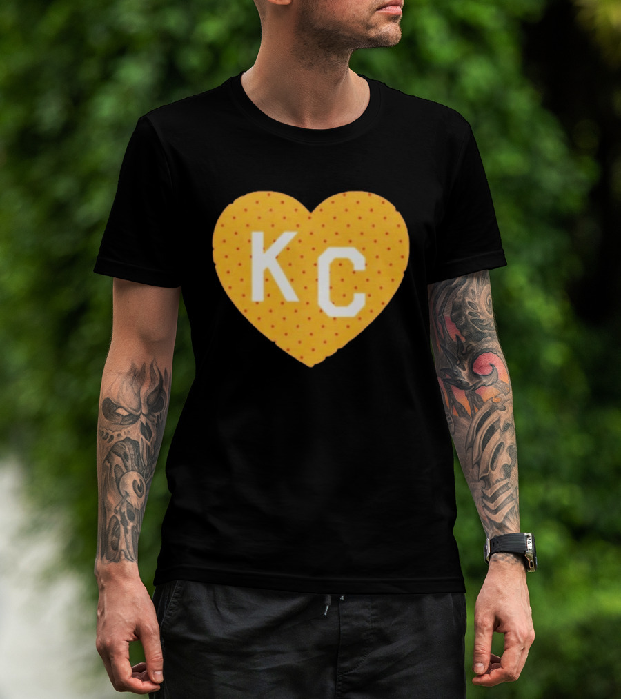 Kansas City Chiefs KC Heart Polka Dot Fan T-Shirt