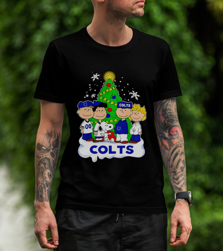 Peanuts Characters Indianapolis Colts Christmas Tree Snoopy Woodstock Snowflakes T-Shirt
