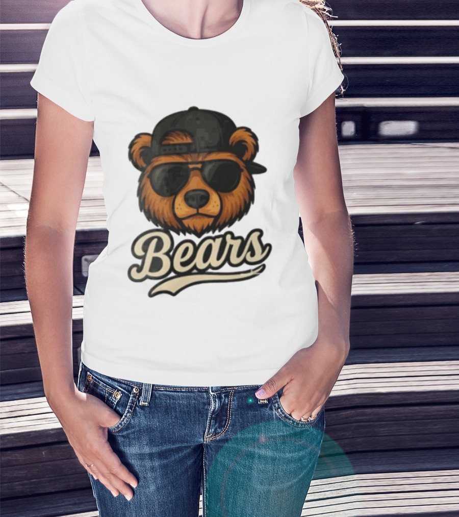 Chicago Bears Cool Bear In Sunglasses And Cap T-Shirt