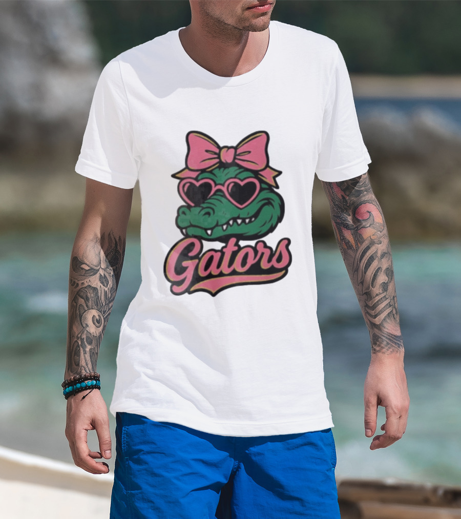 Florida Gators Green Alligator Pink Bow Heart Sunglasses T-Shirt