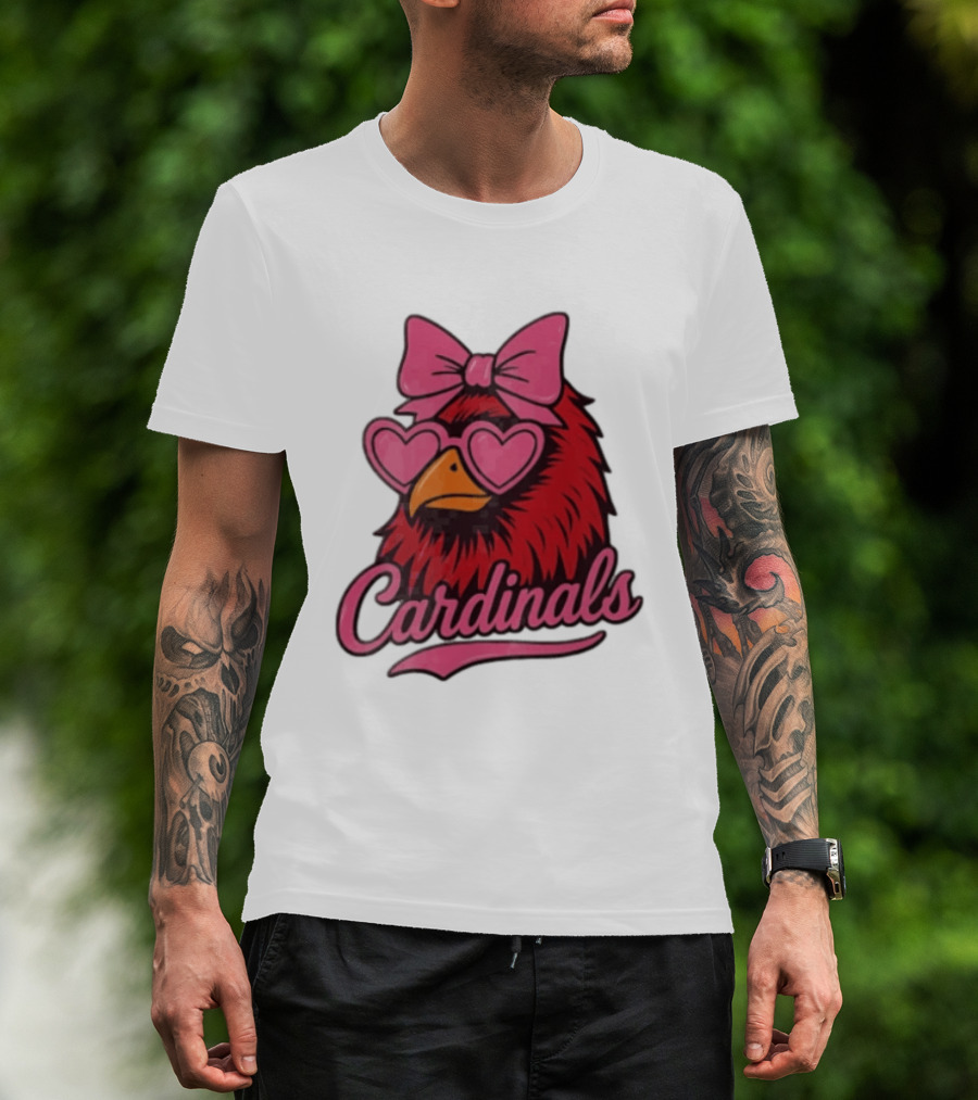 St Louis Cardinals Red Bird Pink Bow Heart Glasses T-Shirt