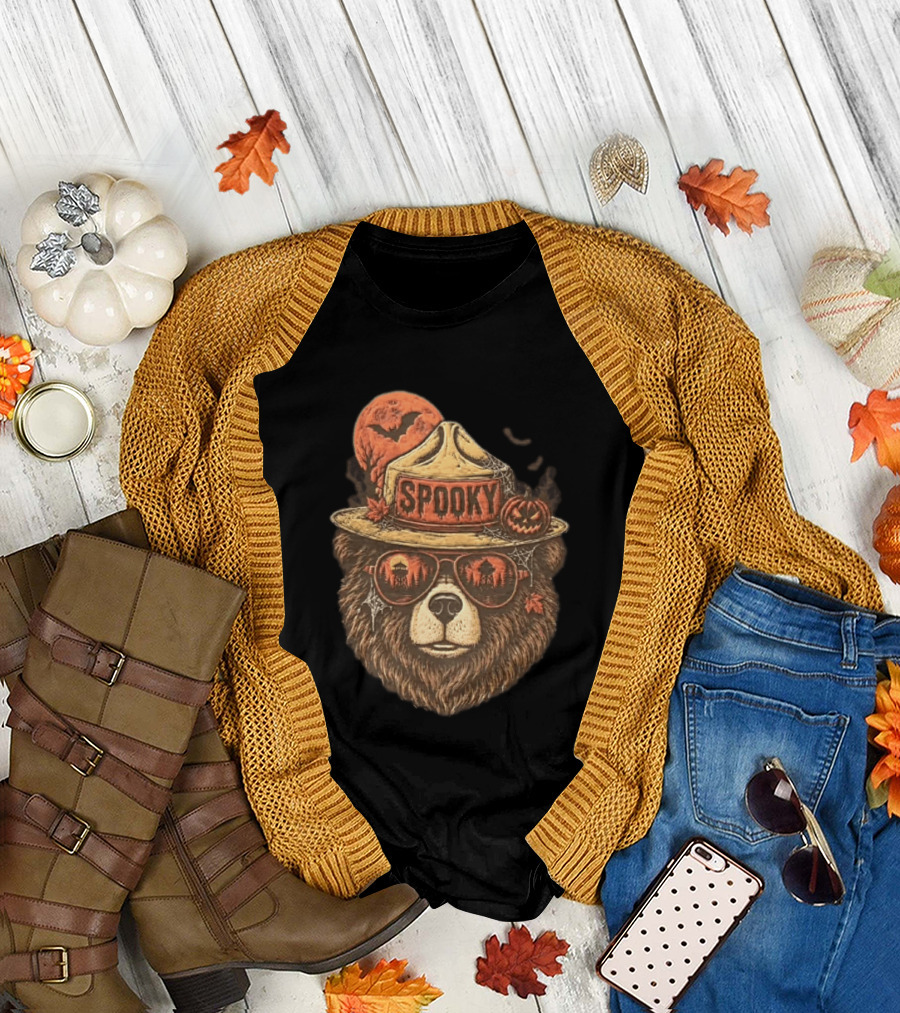 Smokey Bear Spooky Halloween Fire Lookout Forest Ranger Pumpkin Bats T-Shirt
