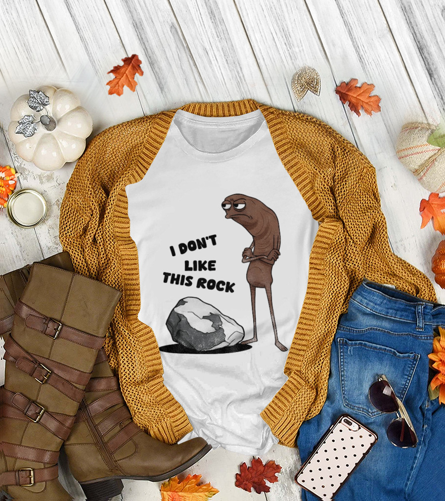 Marcus The Worm I Don't Like This Rock Grumpy Cartoon Expression T-Shirt