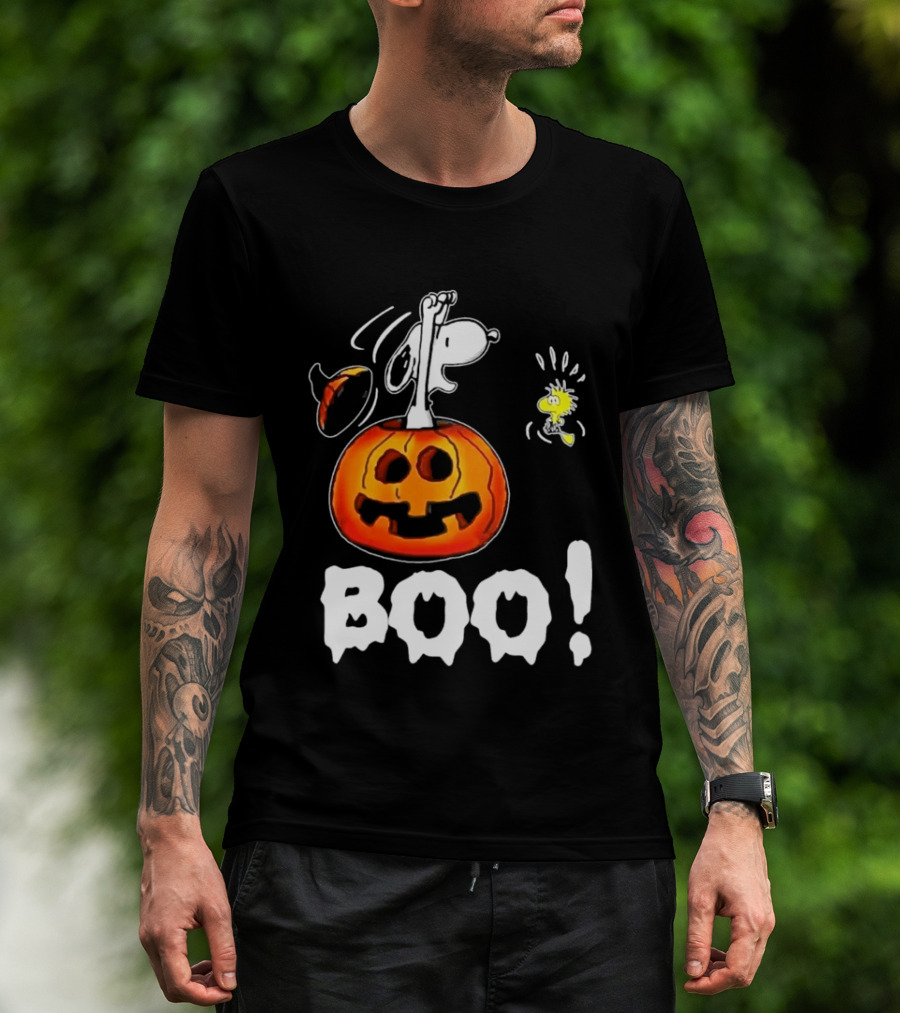 Snoopy Pumpkin Costume Woodstock Halloween BOO Peanuts T-Shirt