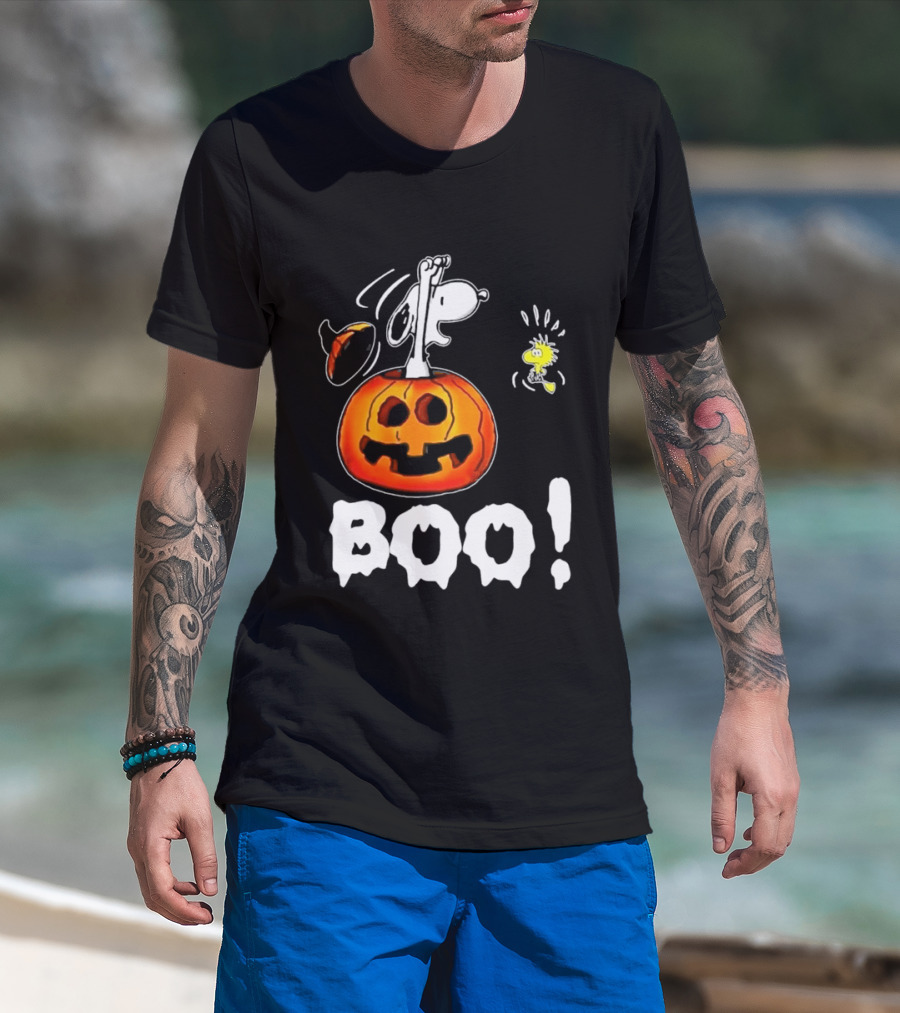 Snoopy Pumpkin Costume Woodstock Halloween BOO Peanuts T-Shirt