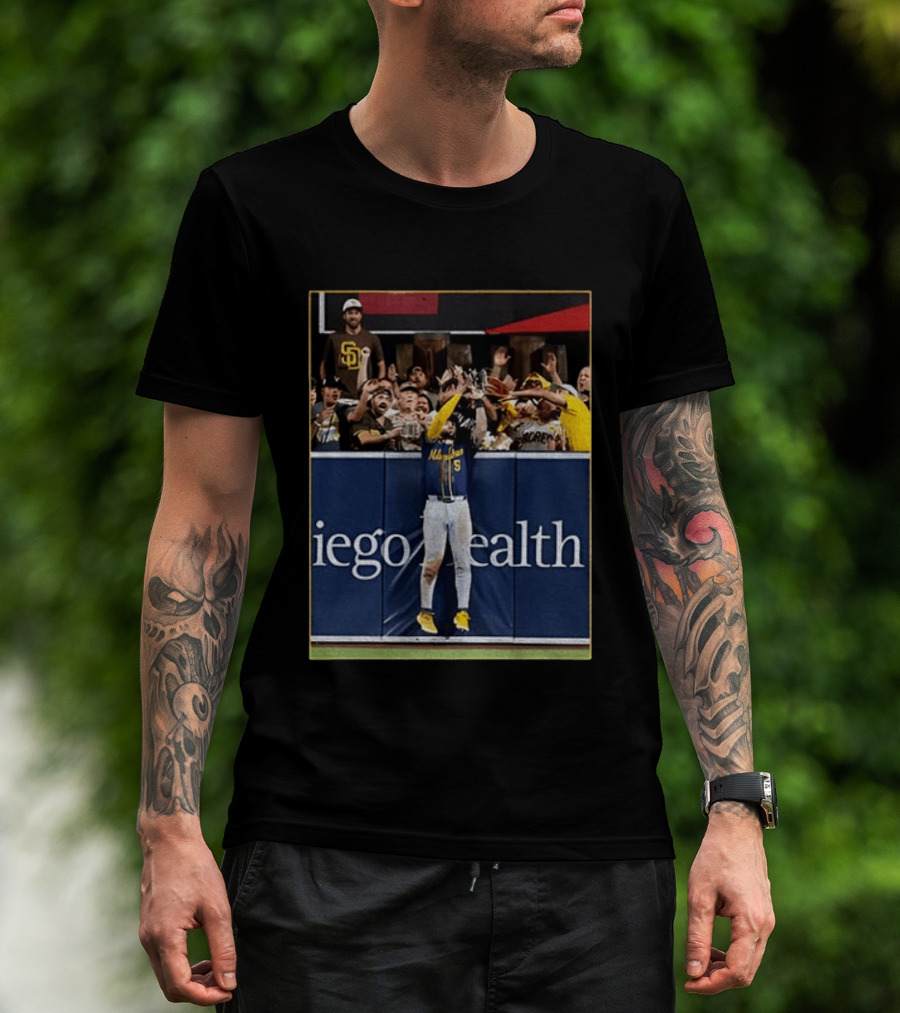 Garrett Mitchell Home Run Catch Milwaukee Defense Baseball Wisconsin Fans T-Shirt
