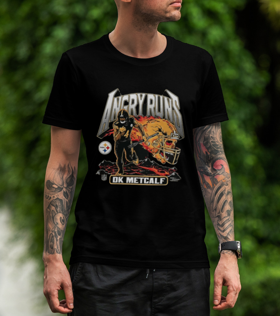 Pittsburgh Steelers Angry Runs DK Metcalf Football NFL Player T-Shirt