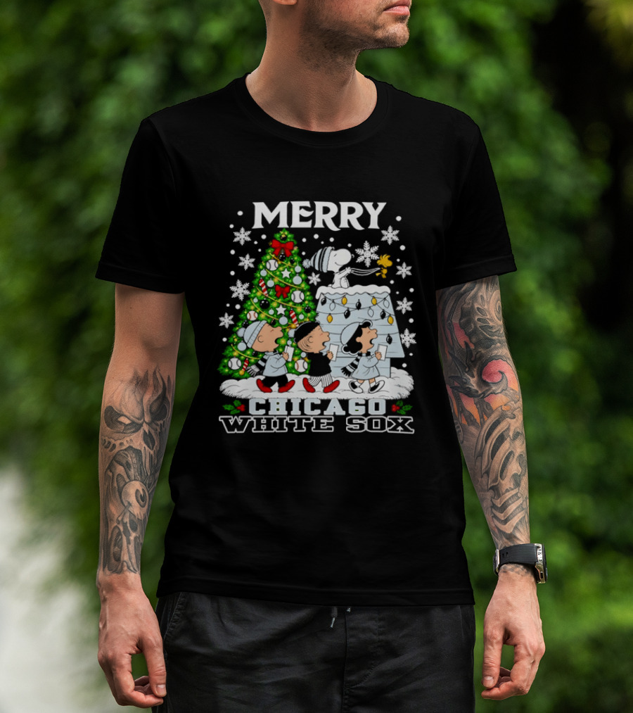 Merry Christmas Peanuts Chicago White Sox Snoopy Woodstock Holiday T-Shirt