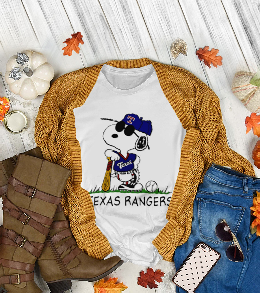 Snoopy Texas Rangers MLB Baseball Uniform With Sunglasses And Bat T-Shirt