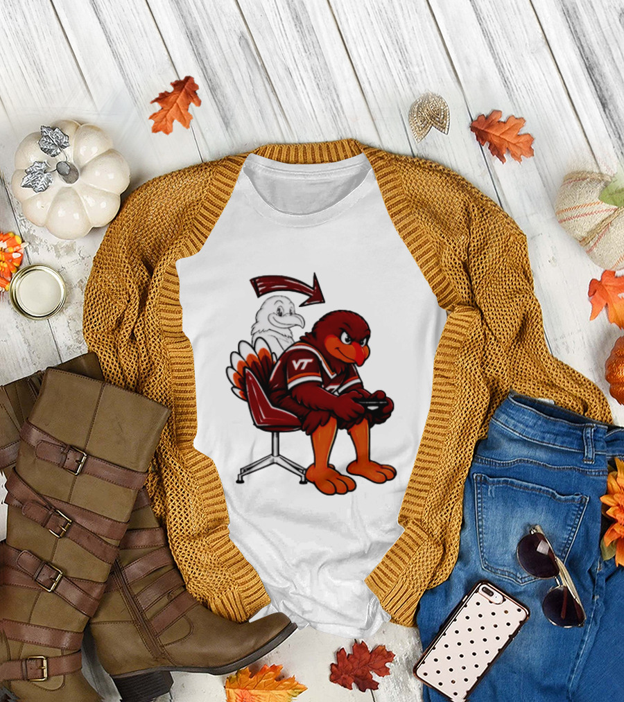 Virginia Tech Hokies Turkey Playing Video Game NCAAF Team Spirit T-Shirt
