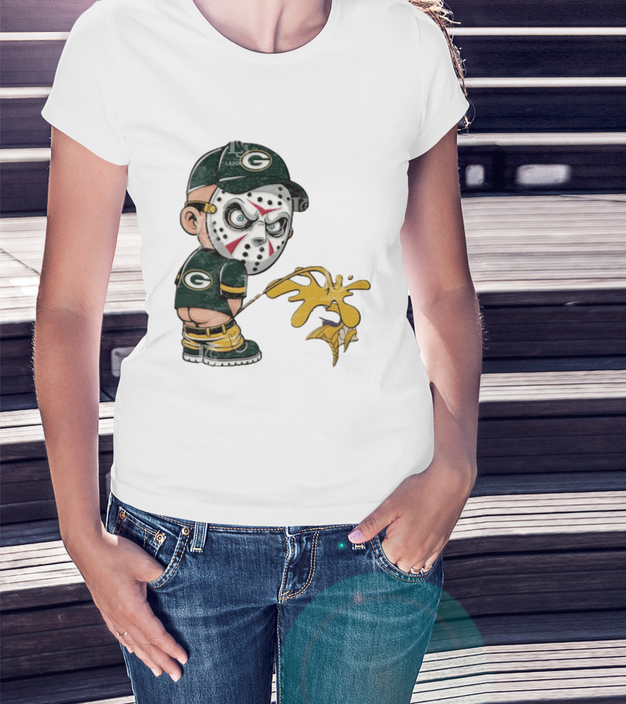 Green Bay Packers Jason Voorhees Piss On Minnesota Vikings Rivalry Humor T-Shirt