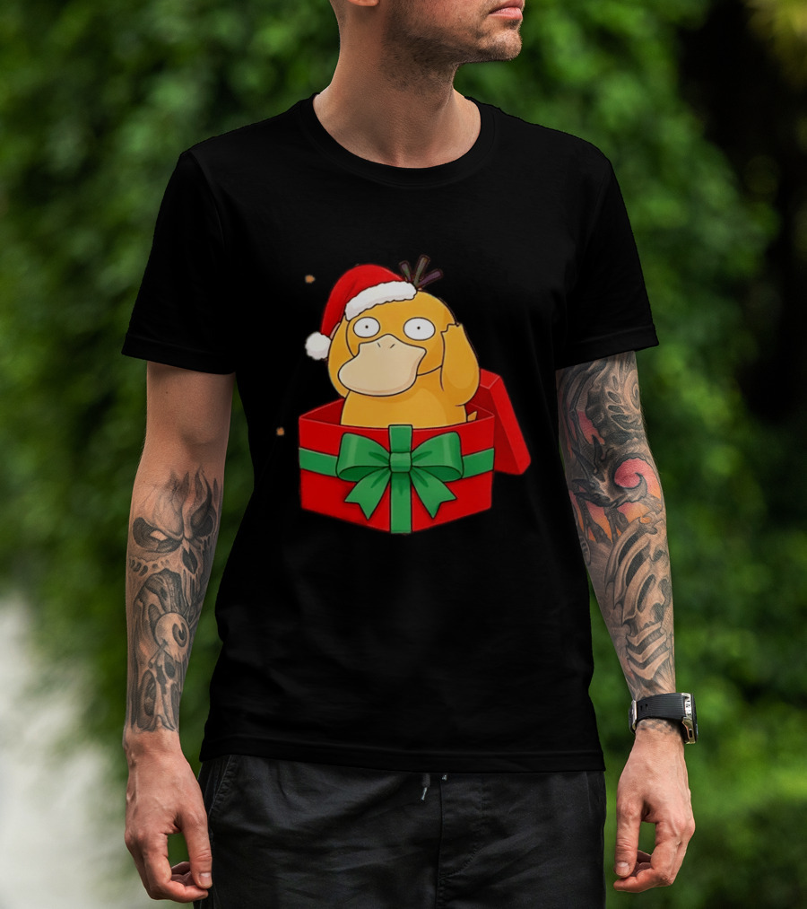 Psyduck Christmas Gift Box Wearing Santa Hat Pokemon T-Shirt