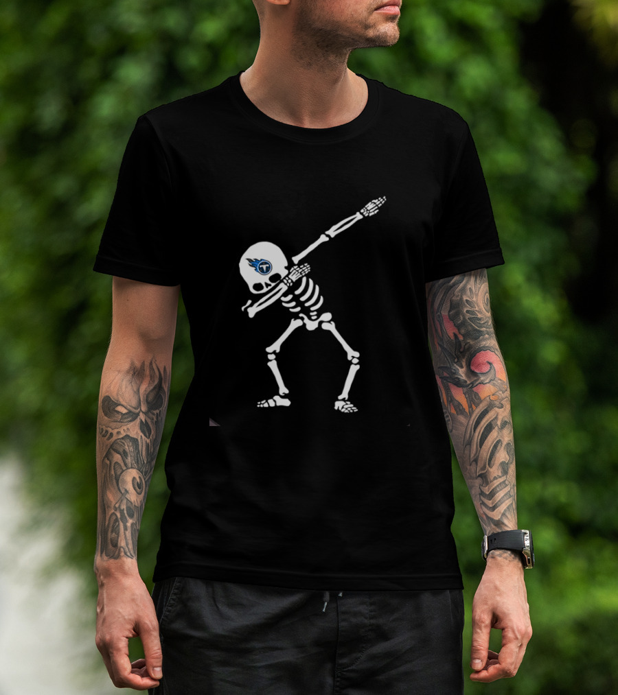 Tennessee Titans Dabbing Skeleton Football Fan T-Shirt