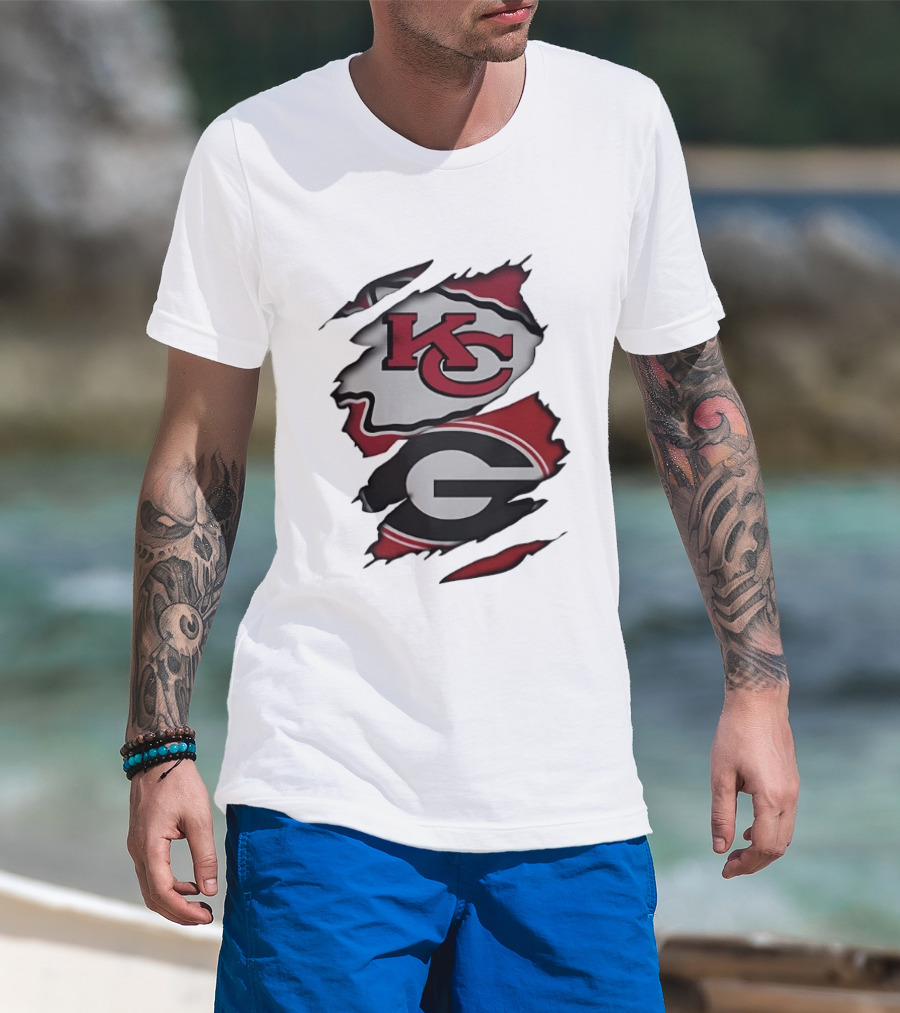Kansas City Chiefs KC And Georgia Bulldogs G Torn Fabric T-Shirt