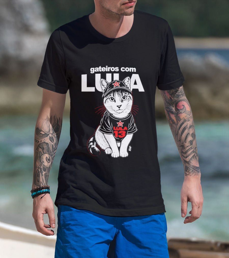 Gateiros Com Lula Cat 13 Brazil T-Shirt