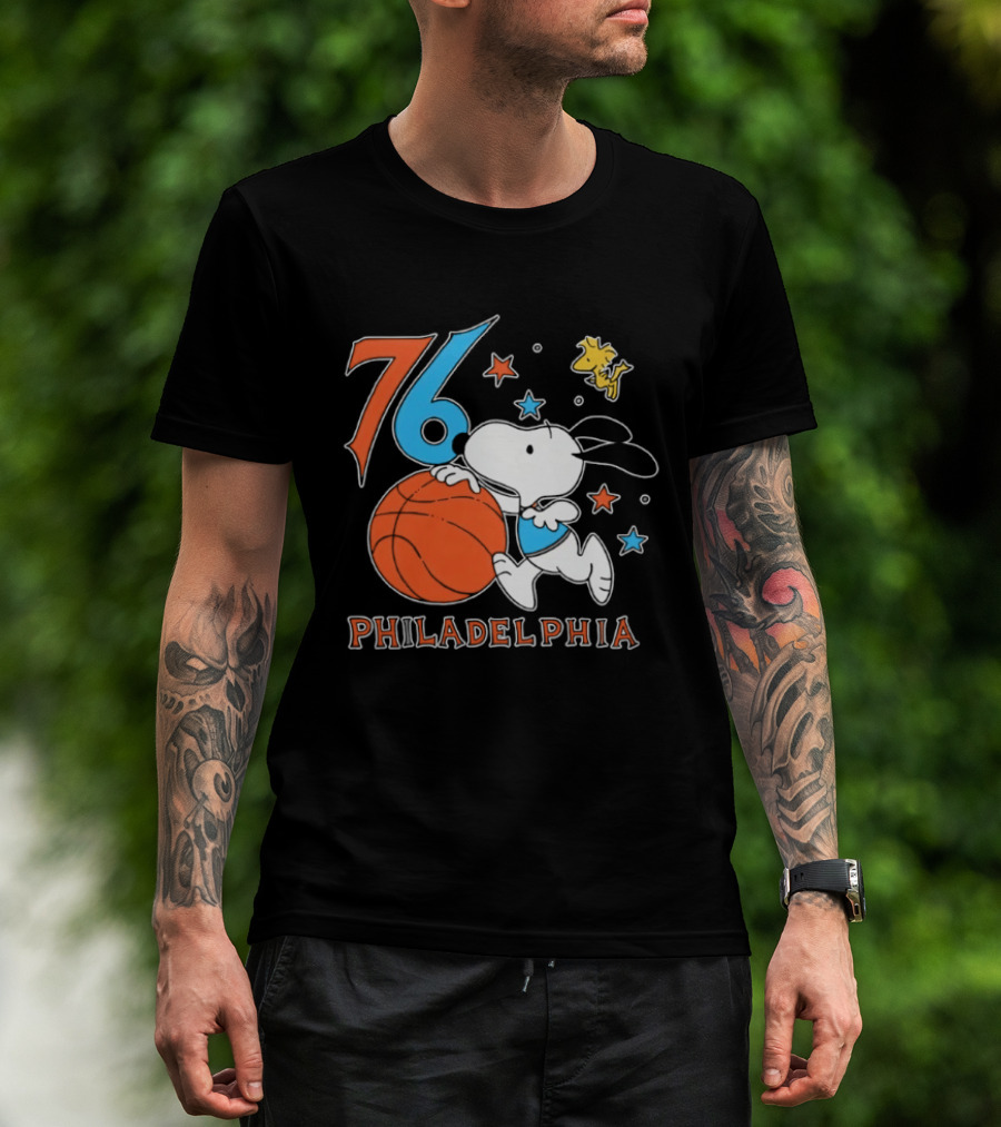 76 Philadelphia Snoopy Basketball Peanuts T-Shirt