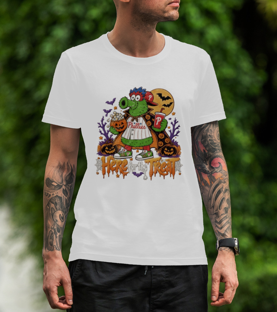 Halloween Phanatic Phillies Here For The Treat T-Shirt