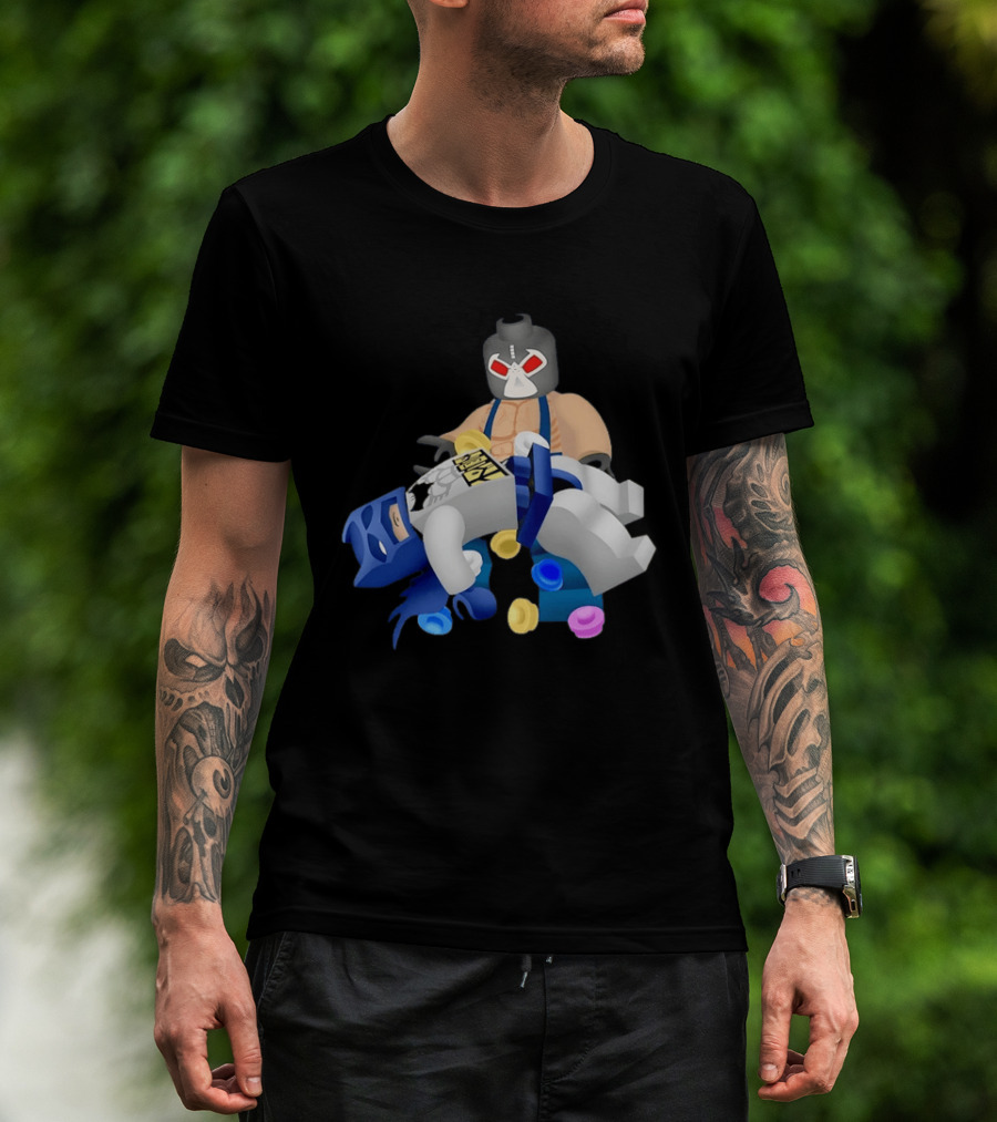 LEGO Bane Breaking Batman DC Comics Minifigure Scene T-Shirt