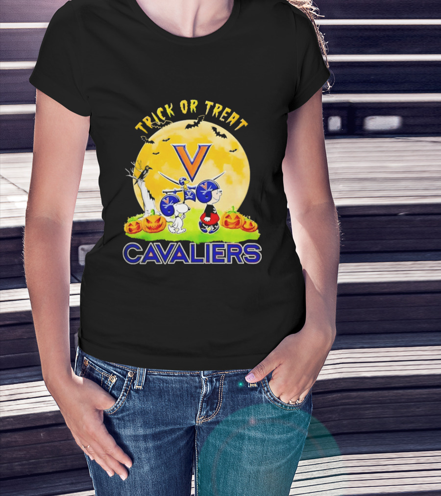 Halloween Virginia Cavaliers Trick Or Treat With Charlie Brown And Snoopy T-Shirt