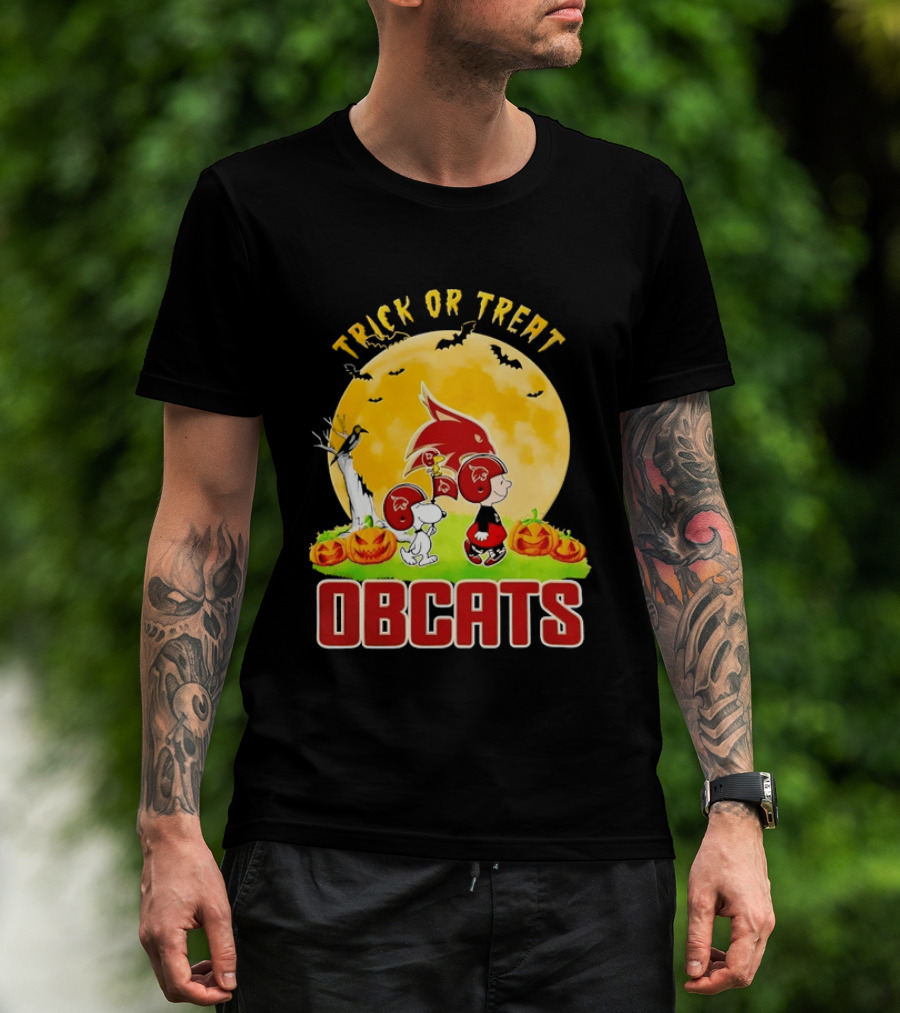 Texas State Bobcats Trick Or Treat Halloween Charlie Brown Snoopy T-Shirt