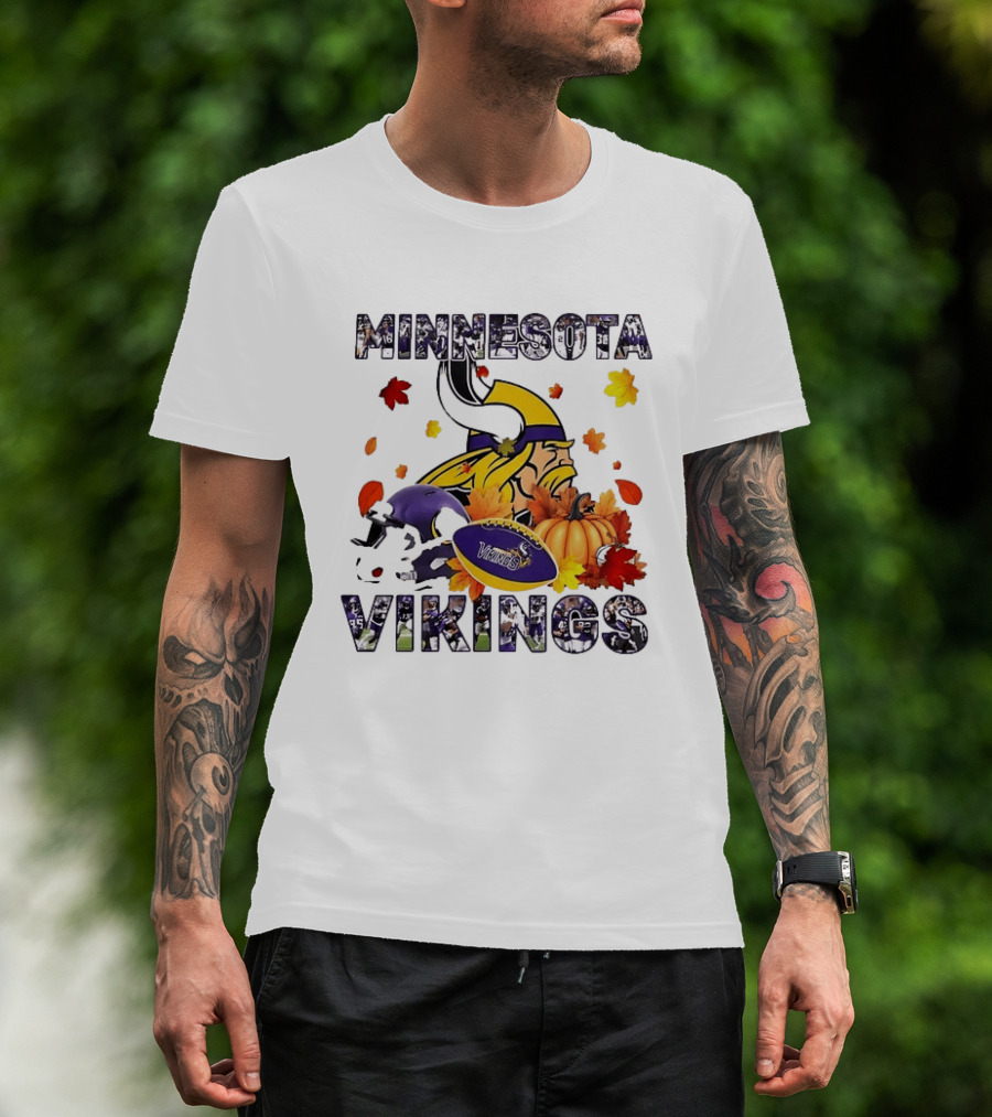 Minnesota Vikings Autumn Football Halloween Leaves Pumpkin T-Shirt